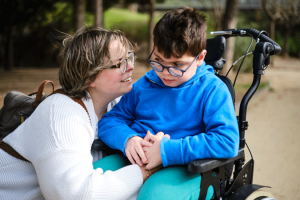 Aidant handicap mère et enfant handicap